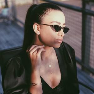 Meet your Posher, Sanaz